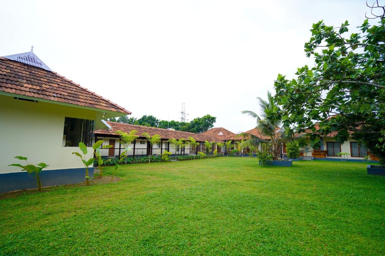 Kottackal Nature Inn Nedumbassery Eksteriør billede
